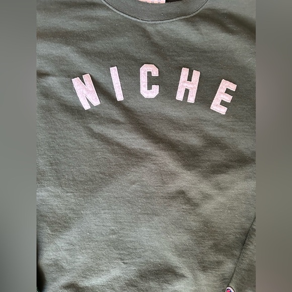 5/$25 Champion Authentic forest green NICHE crewneck sweatshirt size XL - Picture 2 of 7